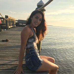 Meet your Posher, Alexa